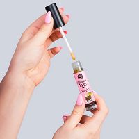 Vibrant Kiss Pina Colada ízesítésű folyékony vibráló ajakfény - 78554345 - 2